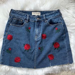 PacSun Embroidered Rose Jean skirt